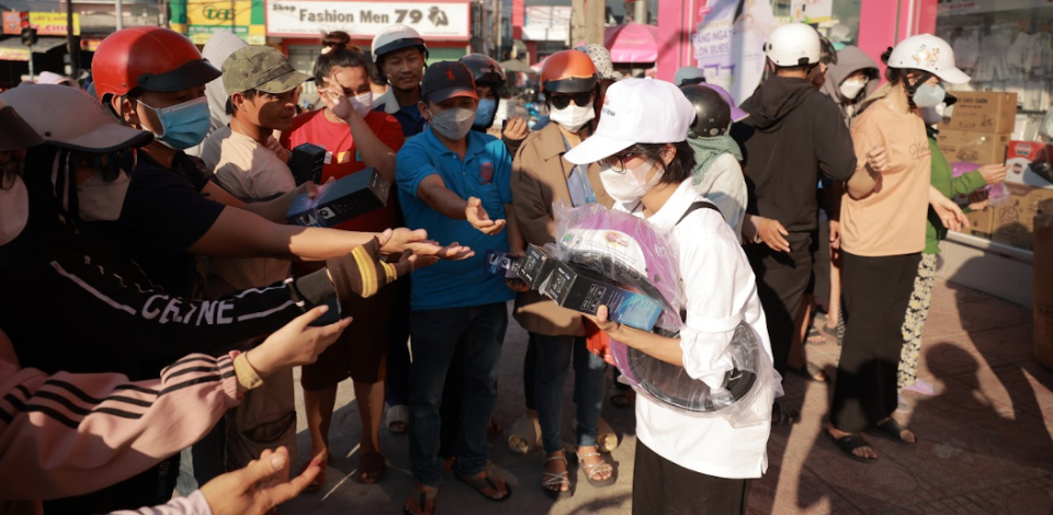 Người dân tại thành phố Nha Trang cũng vô cùng háo hức
